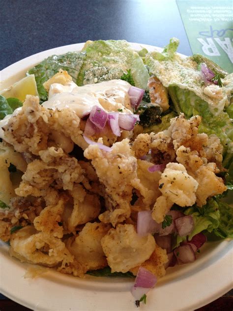 How many sugar are in fried calamari caesar salad - calories, carbs, nutrition