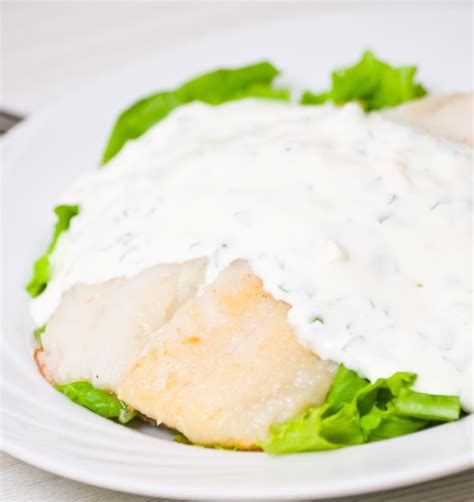 How many sugar are in fried cod with tomato mint yogurt - calories, carbs, nutrition