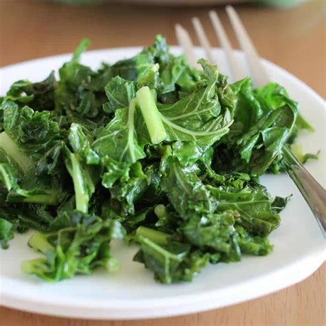 How many sugar are in fried kale - calories, carbs, nutrition
