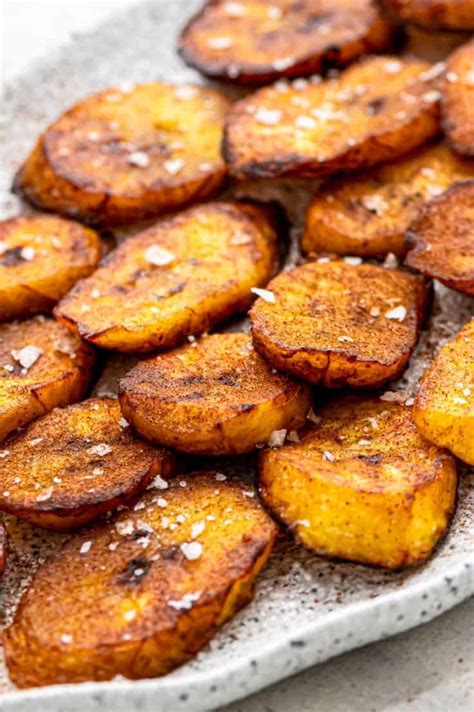 How many sugar are in fried sweet plantains (36474.1) - calories, carbs, nutrition