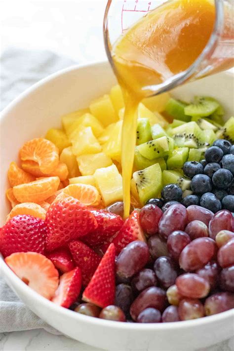 How many sugar are in fruit salad - calories, carbs, nutrition