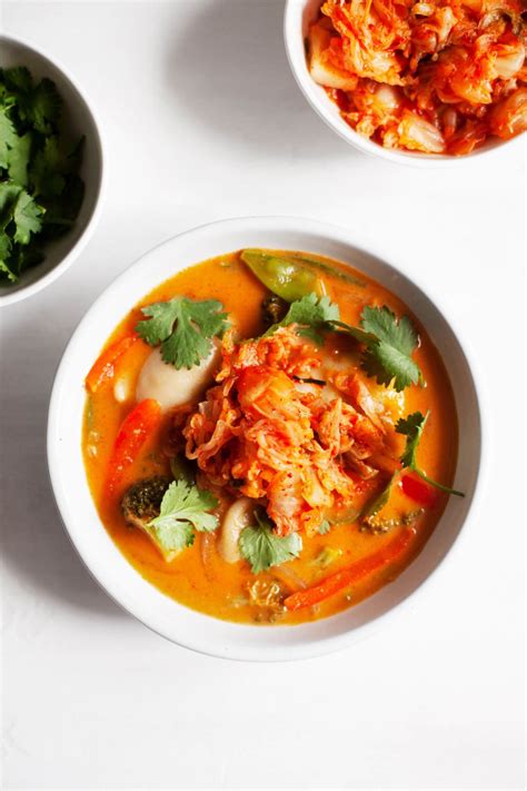 How many sugar are in fusion red curry soup - calories, carbs, nutrition