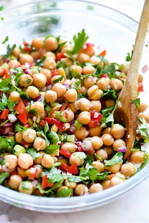 How many sugar are in garbanzo bean salad - calories, carbs, nutrition