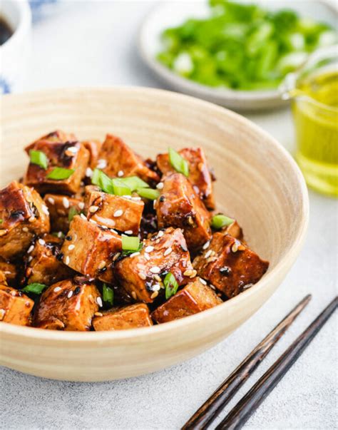 How many sugar are in garlic orange chili tofu - calories, carbs, nutrition