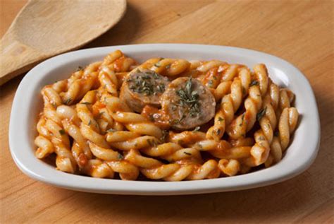 How many sugar are in gemelli pasta with sweet sausage - calories, carbs, nutrition