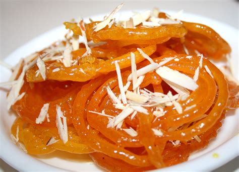 How many sugar are in ghurkha style jalebi syrup - calories, carbs, nutrition