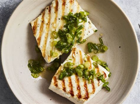 How many sugar are in ginger broiled halibut - calories, carbs, nutrition