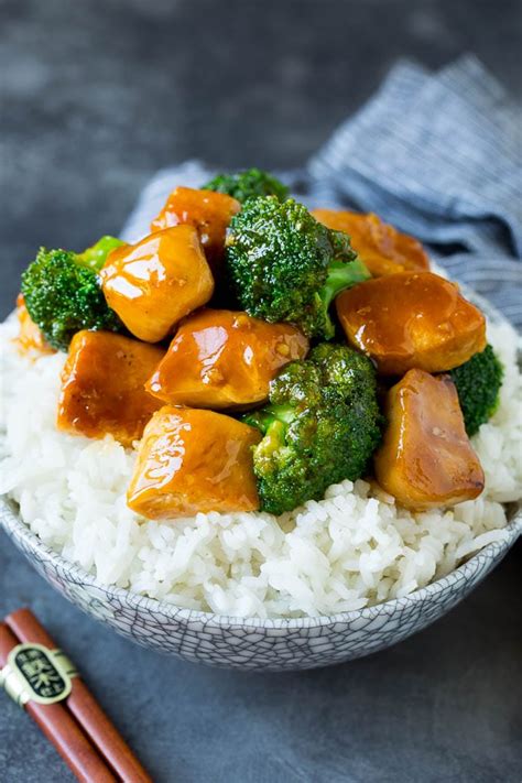 How many sugar are in ginger chicken with kale and rice - calories, carbs, nutrition