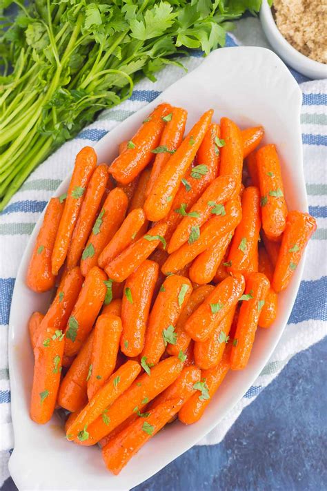 How many sugar are in glazed fresh carrots with parsley - calories, carbs, nutrition