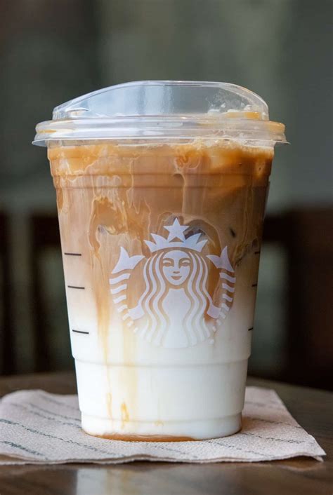 How many sugar are in grande nonfat iced caramel macchiatto - calories, carbs, nutrition