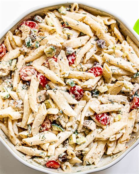 How many sugar are in greek chicken pasta - calories, carbs, nutrition