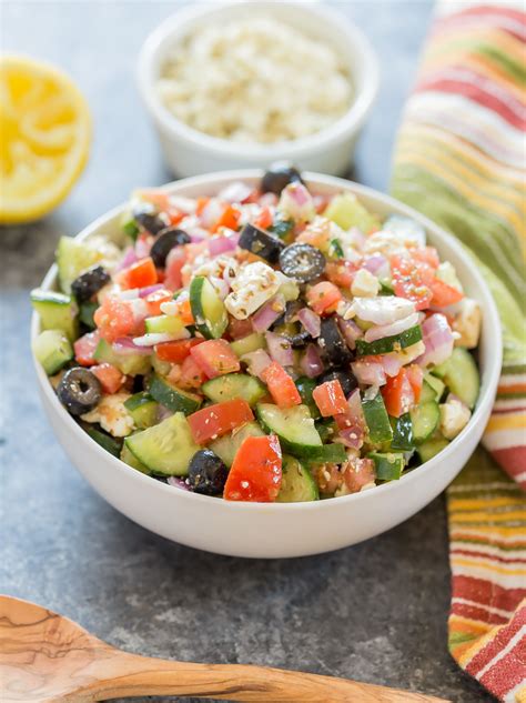 How many sugar are in greek salad side - calories, carbs, nutrition