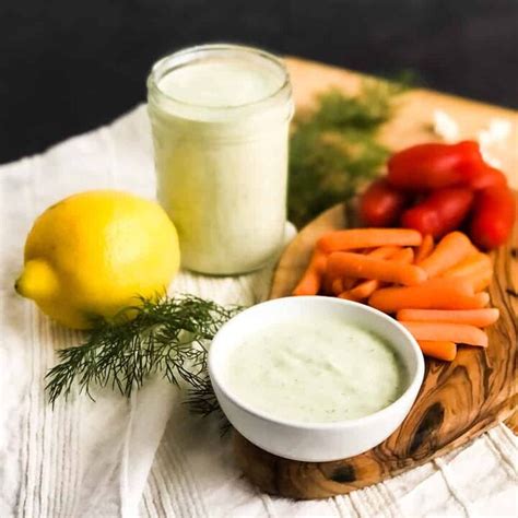 How many sugar are in greek style feta dressing - calories, carbs, nutrition