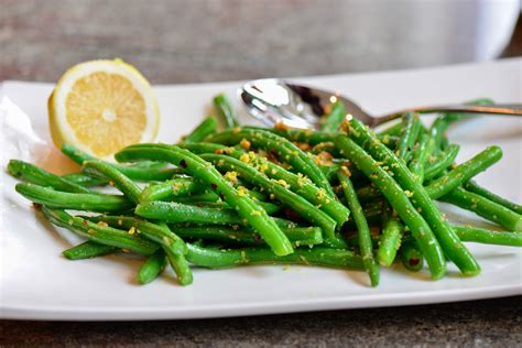 How many sugar are in green beans with lemon & walnuts - calories, carbs, nutrition