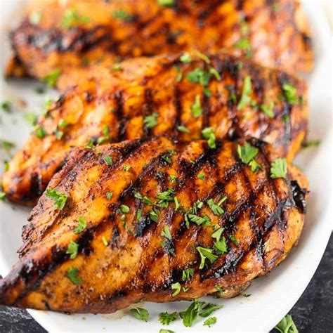 How many sugar are in grilled balsamic chicken breast - calories, carbs, nutrition