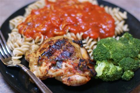 How many sugar are in grilled chicken marinara - calories, carbs, nutrition