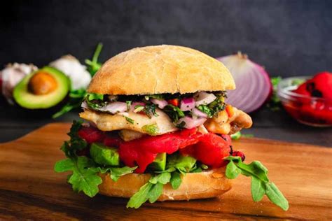 How many sugar are in grilled chicken sandwich with chimichuri - calories, carbs, nutrition