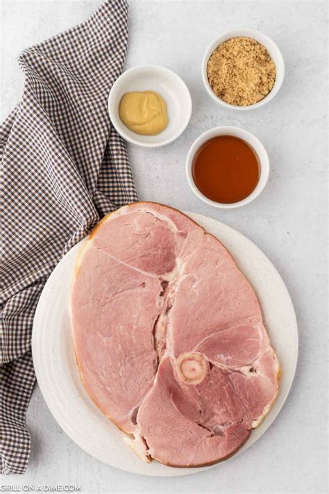 How many sugar are in grilled ham steak - calories, carbs, nutrition