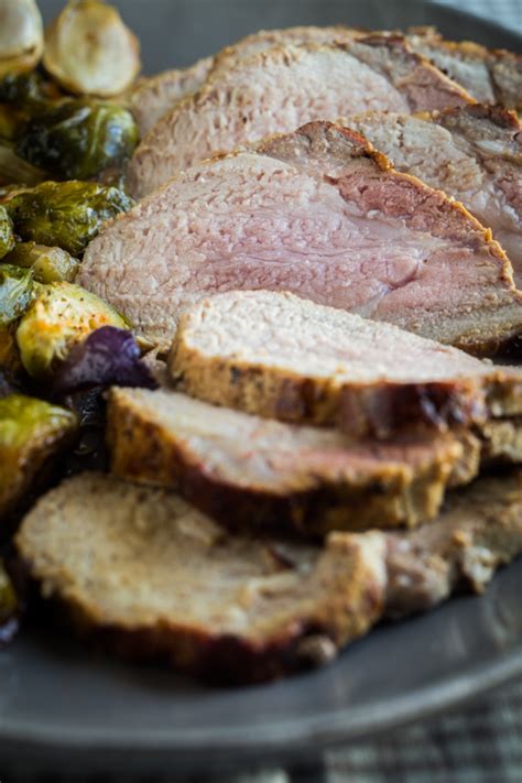 How many sugar are in grilled pork loin with pineapple chutney - calories, carbs, nutrition