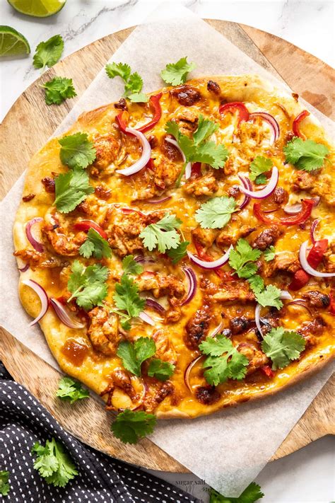 How many sugar are in grilled tandoori chicken pizza - calories, carbs, nutrition