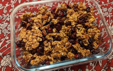 How many sugar are in groovy granola - calories, carbs, nutrition