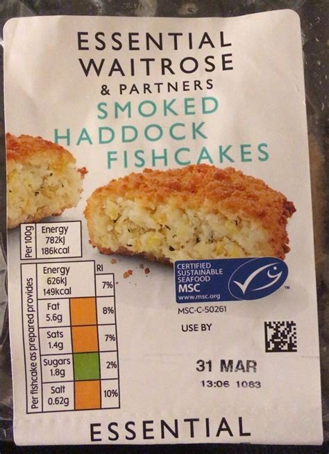 How many sugar are in haddock and leek cakes - calories, carbs, nutrition