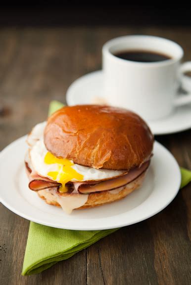 How many sugar are in ham and swiss on brioche (105179.0) - calories, carbs, nutrition