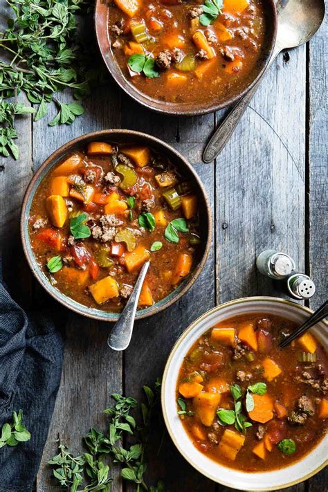 How many sugar are in hamburger soup - calories, carbs, nutrition