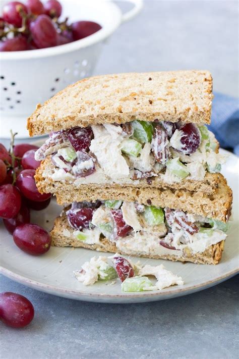 How many sugar are in harvest chicken salad sandwich with seedless grapes - calories, carbs, nutrition