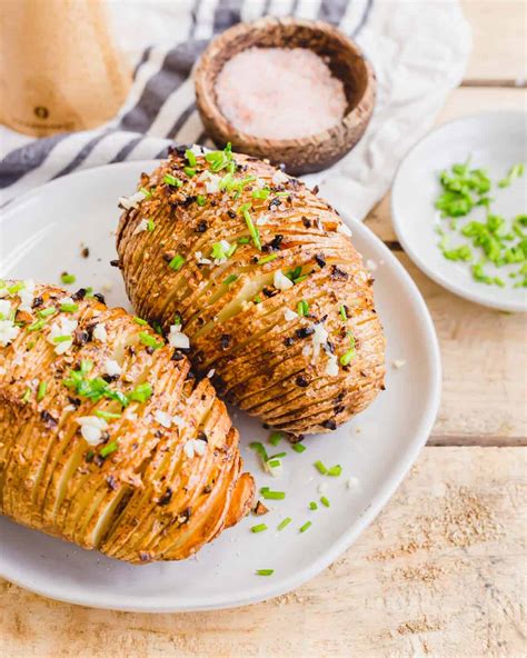 How many sugar are in hasselback potatoes - calories, carbs, nutrition