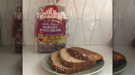 How many sugar are in healthy multi-grain bread - calories, carbs, nutrition