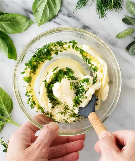 How many sugar are in herb compound butter - calories, carbs, nutrition