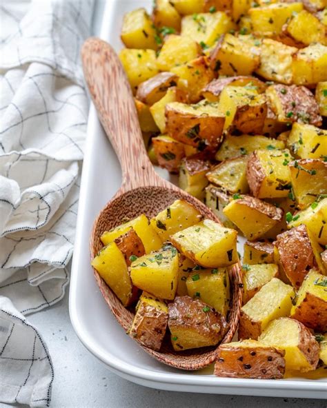 How many sugar are in herb roasted potato - calories, carbs, nutrition