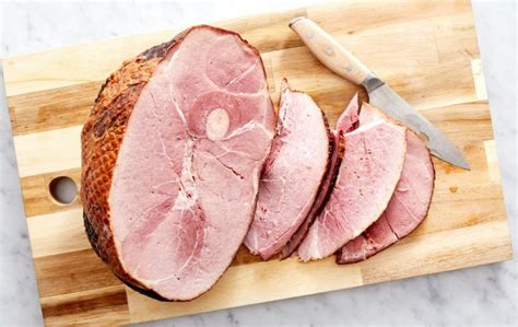 How many sugar are in hickory smoked ham - calories, carbs, nutrition