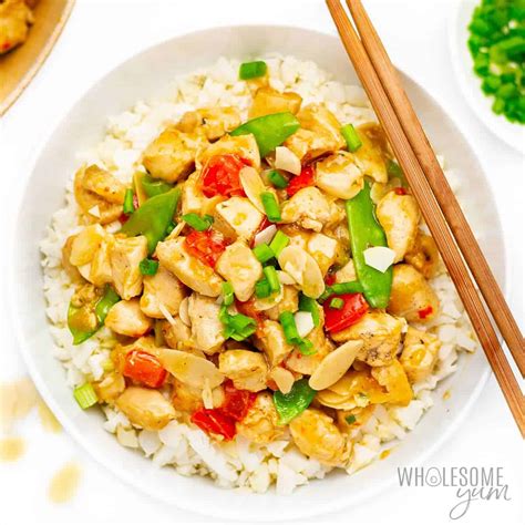 How many sugar are in honey almond chicken with rice and vegetable - calories, carbs, nutrition