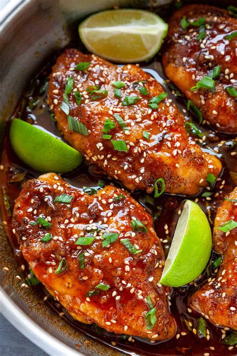 How many sugar are in honey sriracha chicken small - calories, carbs, nutrition