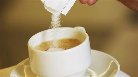 How many sugar are in hot - calories, carbs, nutrition