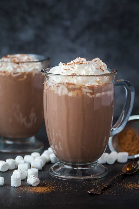 How many sugar are in hot chocolate - short - 2% milk - with whipped cream - calories, carbs, nutrition