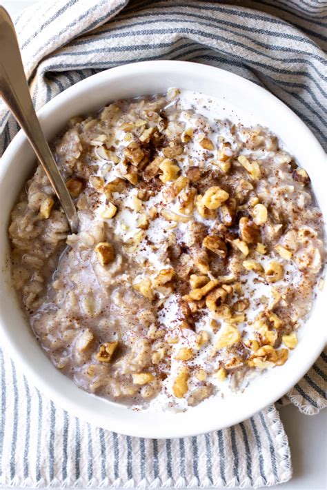 How many sugar are in hot oatmeal maple nut - calories, carbs, nutrition