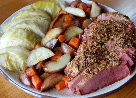 How many sugar are in house made corned beef - calories, carbs, nutrition