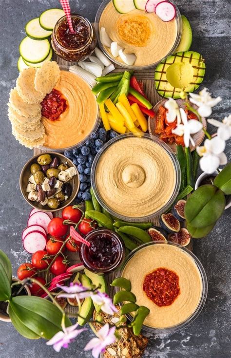 How many sugar are in hummus and vegetable box - calories, carbs, nutrition