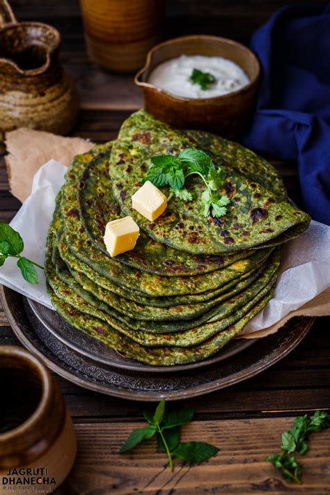 How many sugar are in indian palak paneer - calories, carbs, nutrition