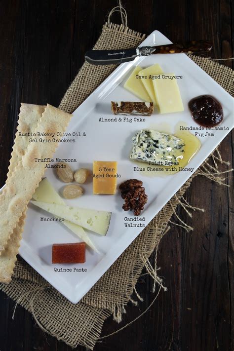 How many sugar are in individual cheese plate - calories, carbs, nutrition