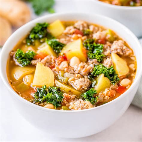 How many sugar are in italian sausage potato and kale soup - calories, carbs, nutrition