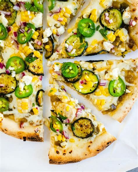 How many sugar are in jalapeno pizza (32147.102) - calories, carbs, nutrition