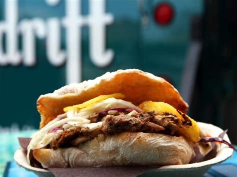 How many sugar are in jerk chicken sandwich on italian - calories, carbs, nutrition