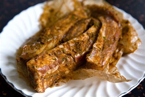 How many sugar are in jerk pork strips - calories, carbs, nutrition