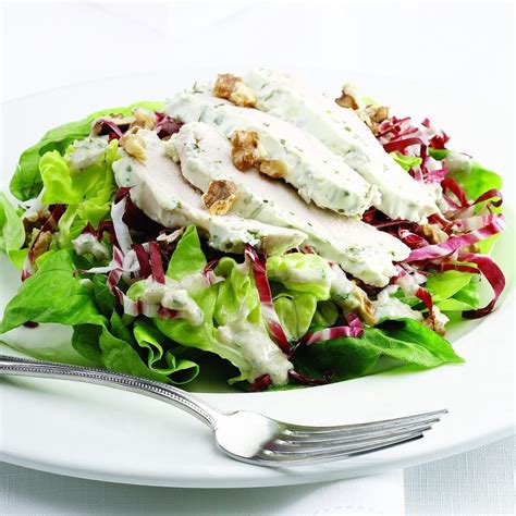 How many sugar are in kale, grilled chicken, blue cheese salad - calories, carbs, nutrition