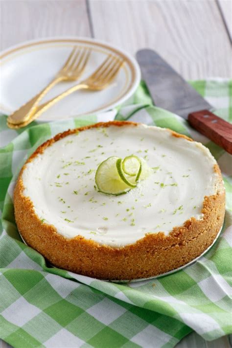 How many sugar are in key lime cheesecake sheet - calories, carbs, nutrition