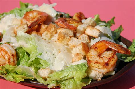 How many sugar are in key west shrimp caesar salad - calories, carbs, nutrition